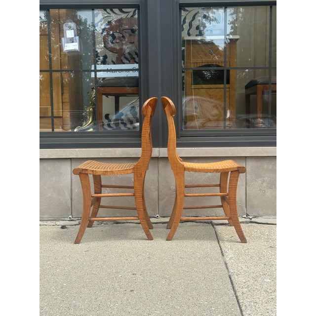 American Pair of New York Curly Maple Klismos Chairs, Circa 1860. For Sale - Image 3 of 14