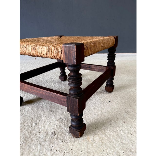 French Country Oak and Rush Ottoman, France, 1940s For Sale - Image 6 of 18