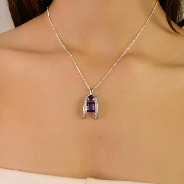 Purple Modernist 5.22 Carat Purple Amethyst Silver Charm Pendant by Carat&her - Gift for Her For Sale - Image 8 of 11