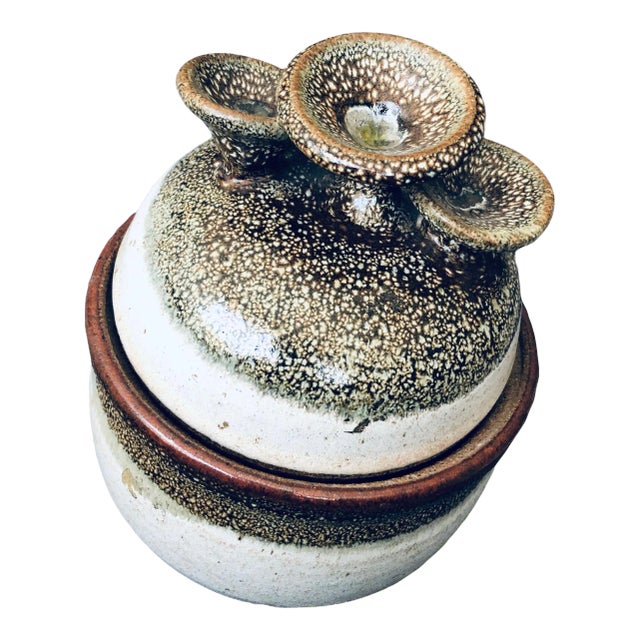 Vintage Signed Ken Art Pottery Stoneware Lidded Bowl with 3 Mushrooms on the Lid For Sale