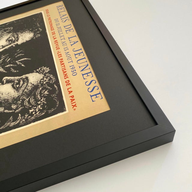 Pablo Picasso Vintage 1950 Hand Signed Mourlot Fine Art Lithograph Print " Les Partisans De La Paix " Framed Landmark French Poster For Sale - Image 10 of 15