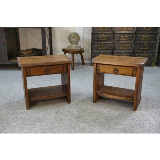 Brutalist Bedside Tables in Elm by Aranjou, 1960, Set of 2 For Sale - Image 4 of 9