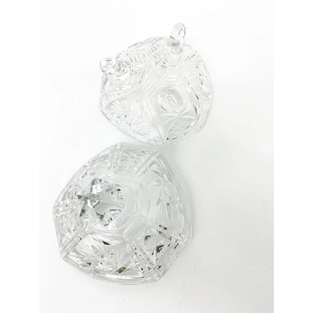 Mid-Century Modern Vintage Cut Crystal 3 Leg Swirled Star Pinwheel Design Covered Candy Dish For Sale - Image 3 of 10