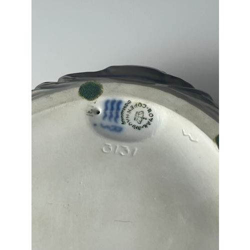 Model 3131 Crab Shell Bowl by Jørgen Baslov for Royal Copenhagen For Sale - Image 9 of 11