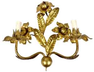 Italian Florentine Wall Sconce in Gilt Metal with Curved Iron Leaves, 1960s
