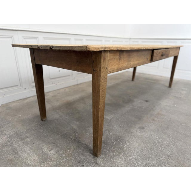 Lyon Farmhouse Table in Fir and Oak, 1930s For Sale - Image 4 of 10