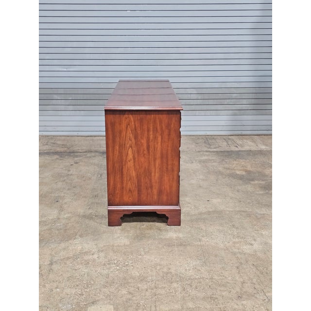 1990s Henkel Harris Cherry Dresser Chest of Drawers #24 Stain Dovetail Construction For Sale In Cleveland - Image 6 of 11