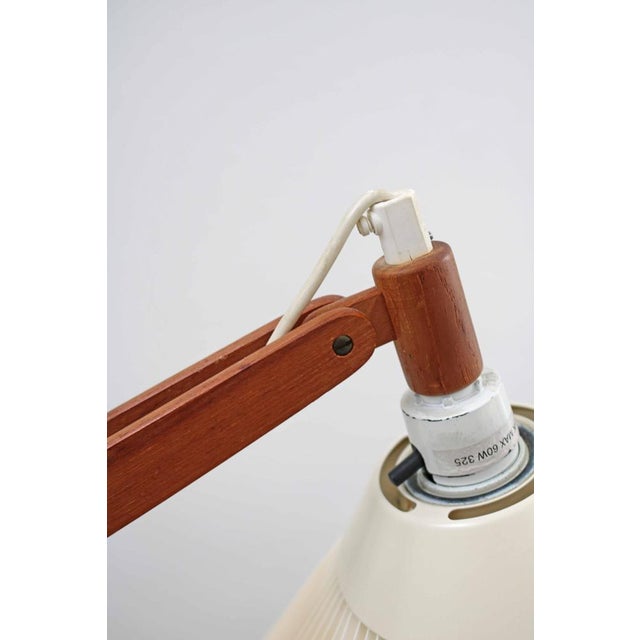 Danish Model 325 Floor Lamp in Teak by Vilhelm Wohlert for Le Klint, 1957 For Sale - Image 6 of 12