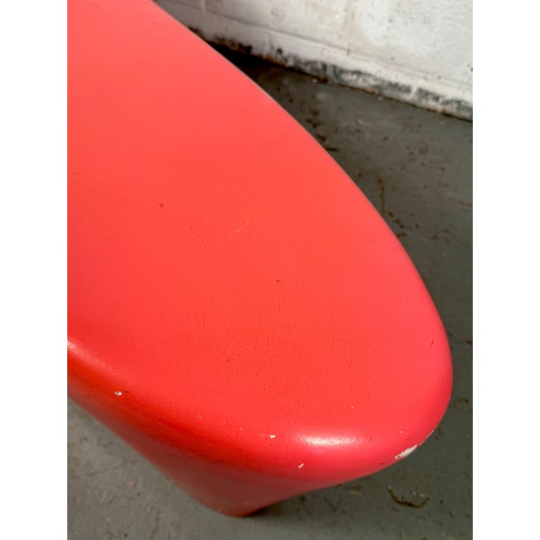 Plastic Late 20th Century Post-Modern Freeform Amoeba Coral Pink Fiberglass Bench For Sale - Image 7 of 9