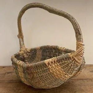 1980s Rustic Gathering Basket with Bentwood Handle For Sale - Image 9 of 13