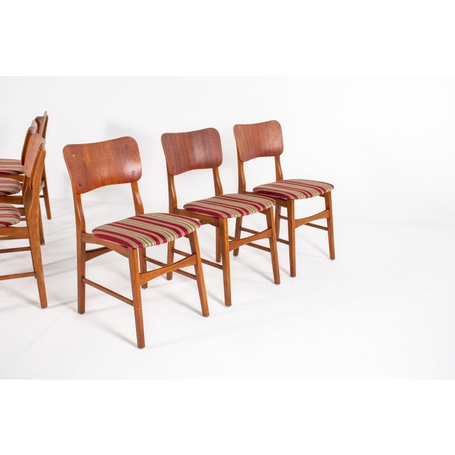 Vintage Teak Dining Chairs by Ib Kofod-Larsen, 1960s, Set of 6 For Sale - Image 9 of 13