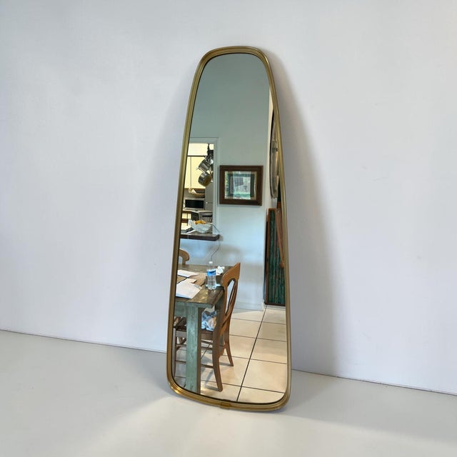 Mid-Century Modern Vintage Mid-Century Modern Organic Brass Teardrop Wall Mirror, 1970s For Sale - Image 3 of 12