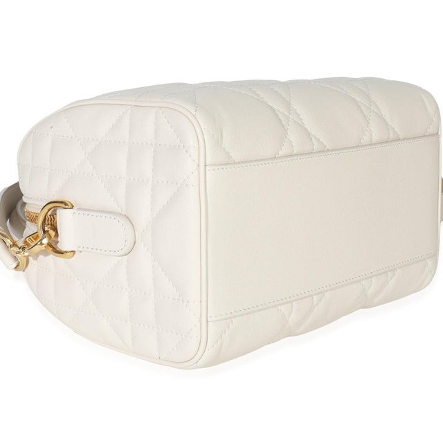 Dusty Ivory Macrocannage Calfskin Dior Groove 20 Bag For Sale In New York - Image 6 of 9