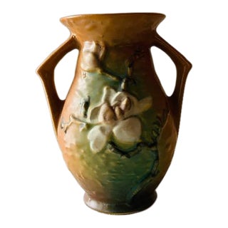 1930s Roseville Magnolia Vase - East Hampton Diplomat Estate For Sale