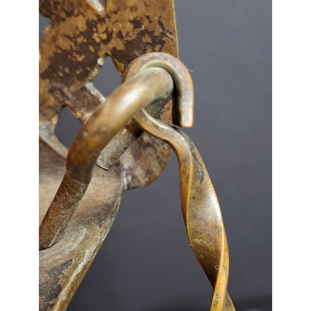 18th C Rare Museum Grade Antique Brass Double Crusie Phoebe Lamp Huge 8.5" Pierced Backplate Marked For Sale - Image 10 of 16