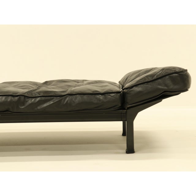 Daybed in Black Leather by Zanotta, 1990s For Sale - Image 12 of 18