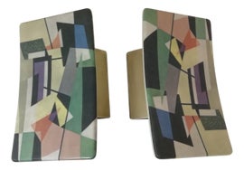 Example of Minimalist Exterior Doors