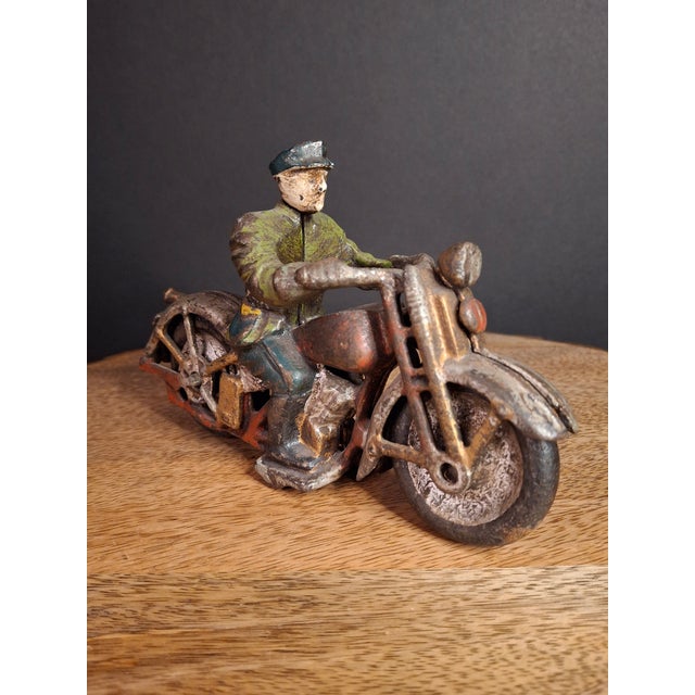 Antique 1930s Hubley Cast Iron "Patrol" Cop Police Motorcycle Toy | Green Paint & Integral Officer Rider 6.25" For Sale In Boston - Image 6 of 17