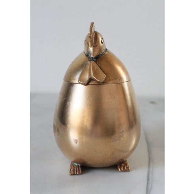 Mid-Century Modern Vintage Polished Brass Egg-Shaped Container With a Rooster Head Lid For Sale - Image 3 of 12
