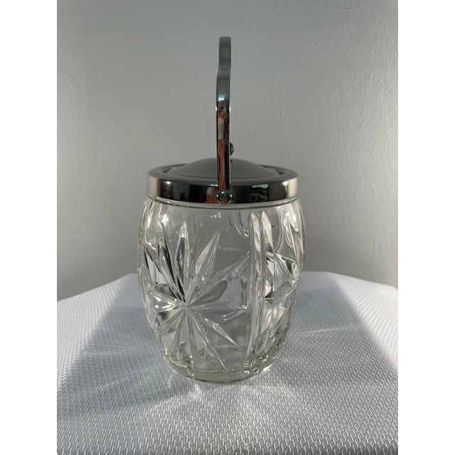 Transparent 1940s English Cut Glass Biscuit Barrel For Sale - Image 8 of 13