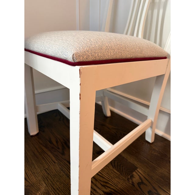 Mid 20th Century Mid 20th Century Set of 8 Hepplewhite Dining Chairs With Schumacher Fabric Cushions For Sale - Image 5 of 6