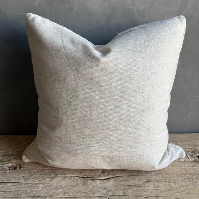 Vintage Rug Pillow Cover With Original Seams For Sale - Image 4 of 7