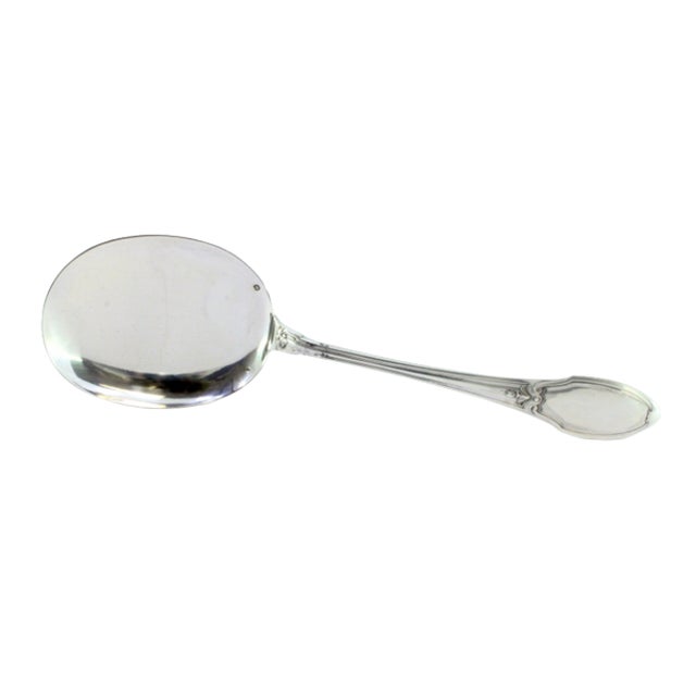 Silver Ice Cream Scoop with Smooth Shell and Crimped Handle Reliefs For Sale - Image 6 of 6