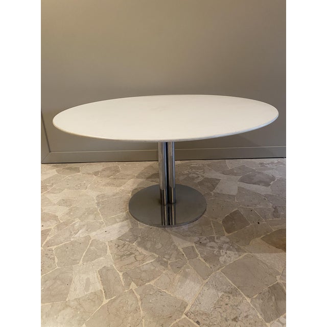 Round Table with Chromed Steel Base and White Lacquered Top, Italy, 1960s For Sale - Image 4 of 8