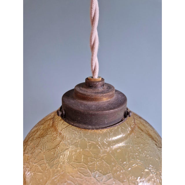 1920s Art Deco Pendant Lights in Amber Cracked Glass, 1920s, Set of 3 For Sale - Image 5 of 13
