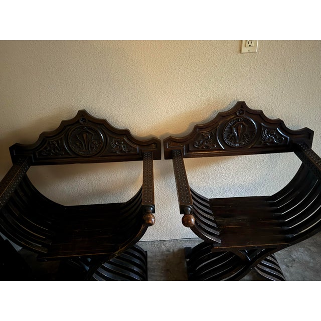 Pair of 19th century Savonarola Tuscan armchairs