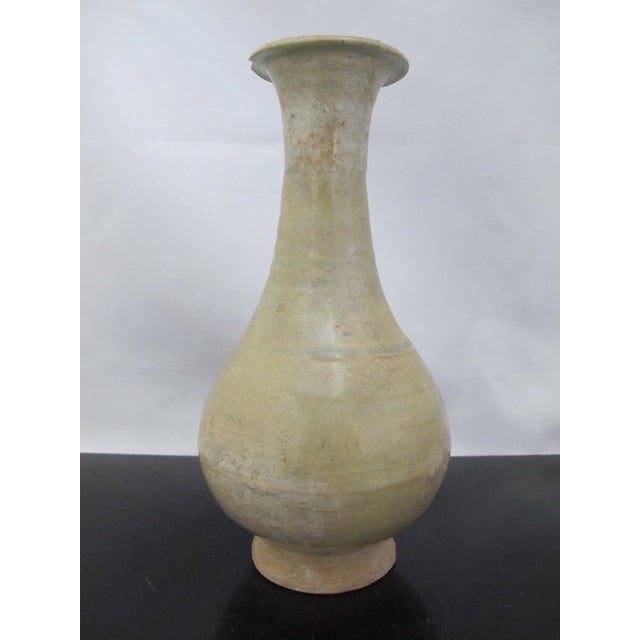 Ceramic Chinese Celadon Glazed Porcelain Pottery Tapered Neck Vase For Sale - Image 7 of 8
