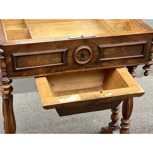French Late 19th Century French XIXth Century Vanity Dressing Table For Sale - Image 3 of 8