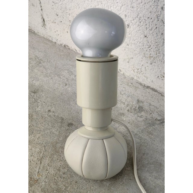 1960s Model 600/C Table Lamp by Gino Sarfatti for Arteluce, 1960s For Sale - Image 5 of 12