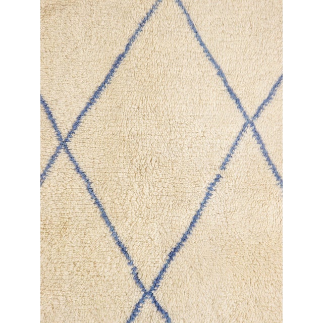 Contemporary Vintage Hand-Knotted Moroccan Rug Diamond Lattice Design 5'5" X 6' For Sale - Image 3 of 5