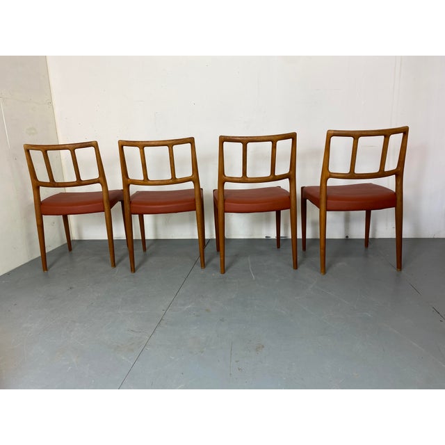 1950s Mid-Century Danish Teak and Leather Dining Chairs by Johannes Andersen for Uldum Møbelfabrik, 1950s, Set of 4 For Sale - Image 5 of 18