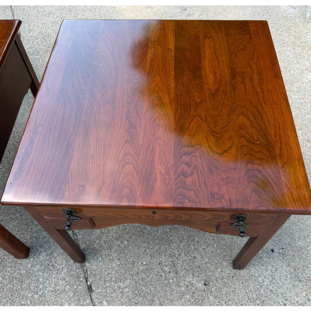 Late 20th Century Bob Timberlake #833-946 for Lexington Solid Cherry Lamp End Side Tables – Pair For Sale - Image 12 of 18
