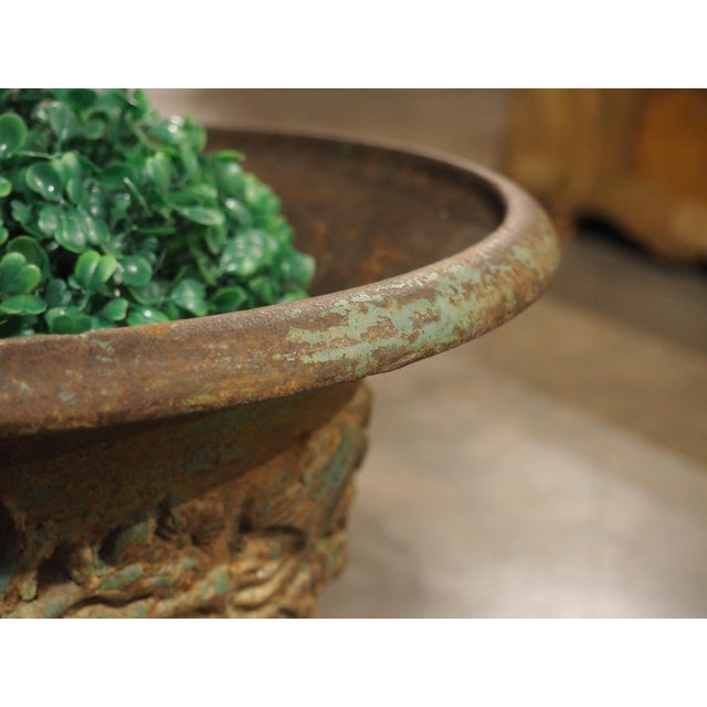 French Pair of Charles X French Cast Iron Jardiniere Pots From the Early 1800s For Sale - Image 3 of 18