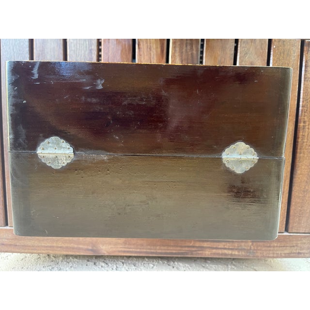 1950s Antique Japanese Chestnut Black Lacquer Haribako Sewing Jewelry Box For Sale - Image 5 of 7