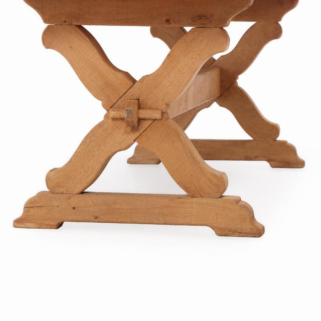 A Brutalist French Oak Sawbuck Table, C. 1950. For Sale - Image 4 of 4