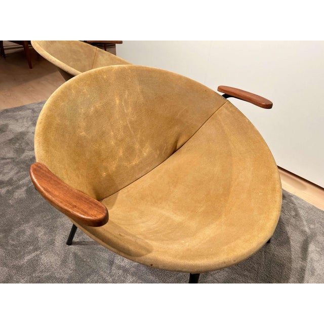 Set of Suede Balloon Chairs attributed to Hans Olsen For Sale - Image 10 of 18