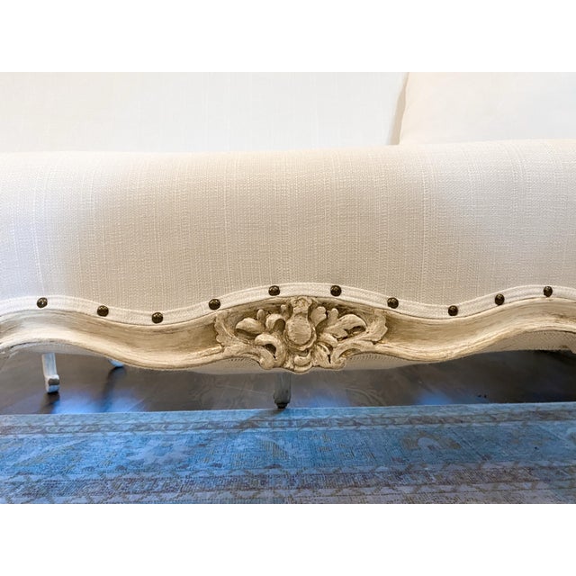 1920s 1920s Vintage Fully Refurbished Louis XVI Style Settee For Sale - Image 5 of 10