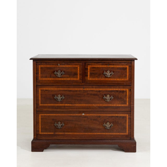 19th Century United Kingdom Rich Mahogany Mahogany Chest Of Drawers For Sale In Greensboro - Image 6 of 10