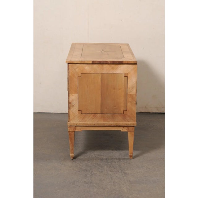 French Antique Raised Chest, Star Inlay Top For Sale In Atlanta - Image 6 of 11