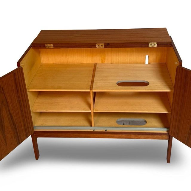 Wood Stereo Cabinet from HG Furniture, 1960s For Sale - Image 7 of 8