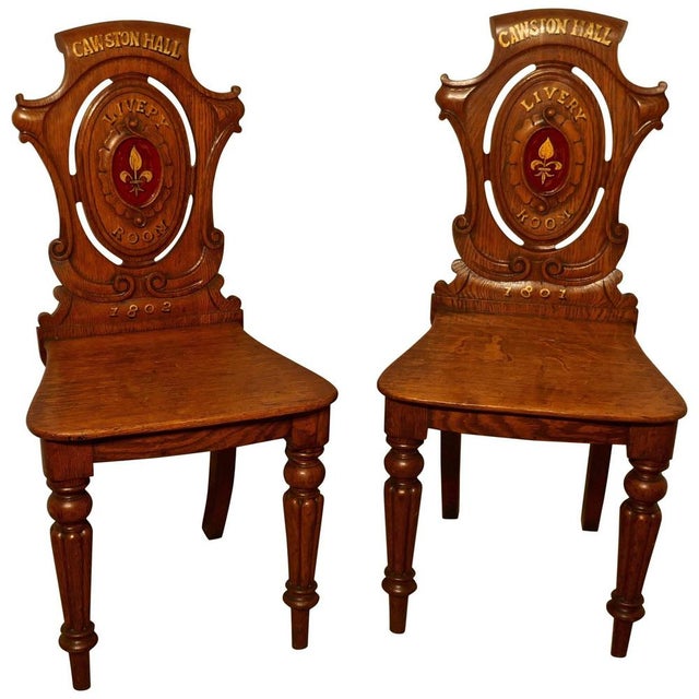Early 19th Century Golden Oak Hall Chairs, Set of 2 For Sale - Image 5 of 5