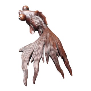 Exquisite Carved Chinese Rosewood Bubble-Eye or Fantail Goldfish Sculpture For Sale
