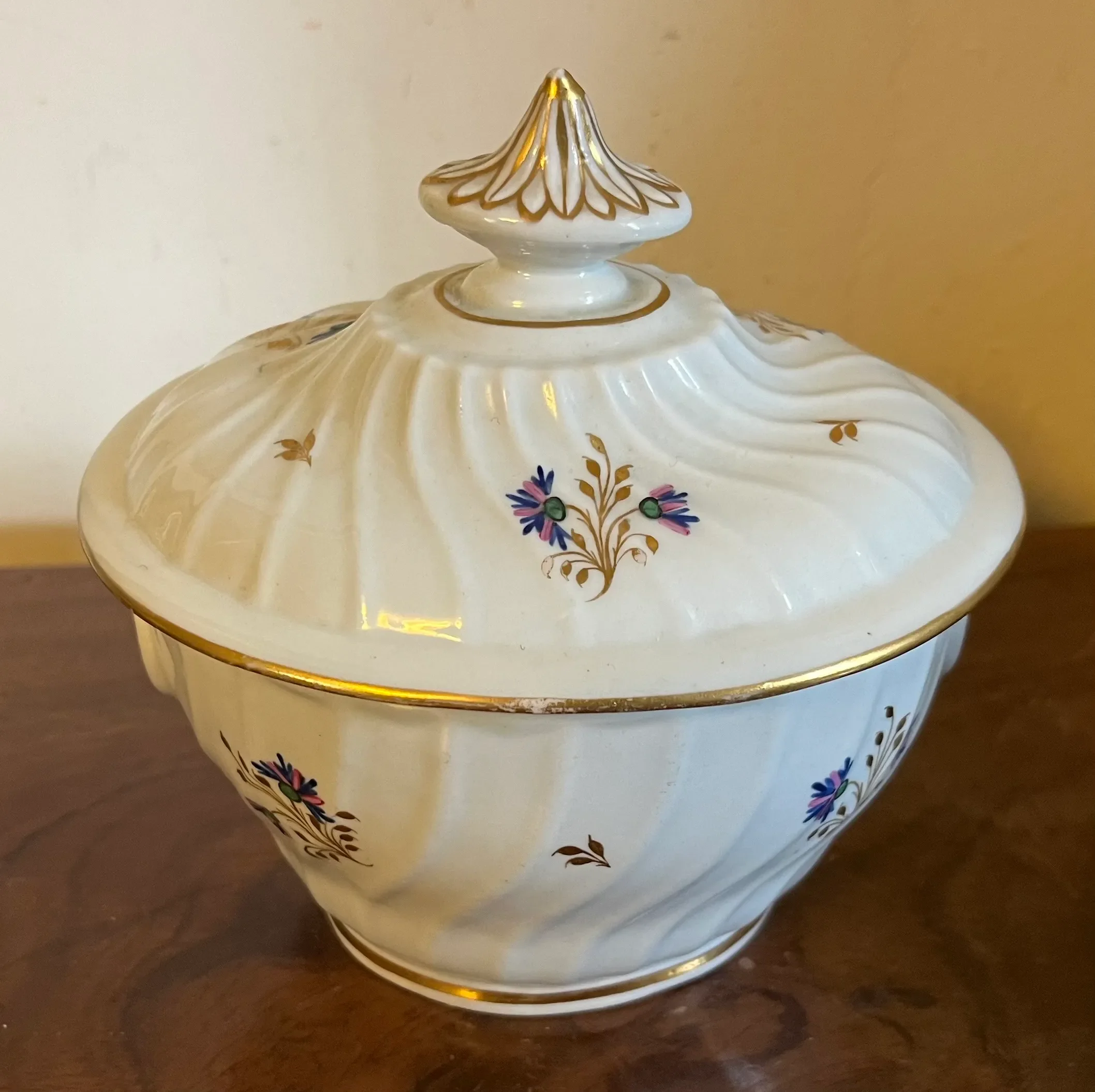 Antique 18th Century English George III Worcester Porcelain Sugar