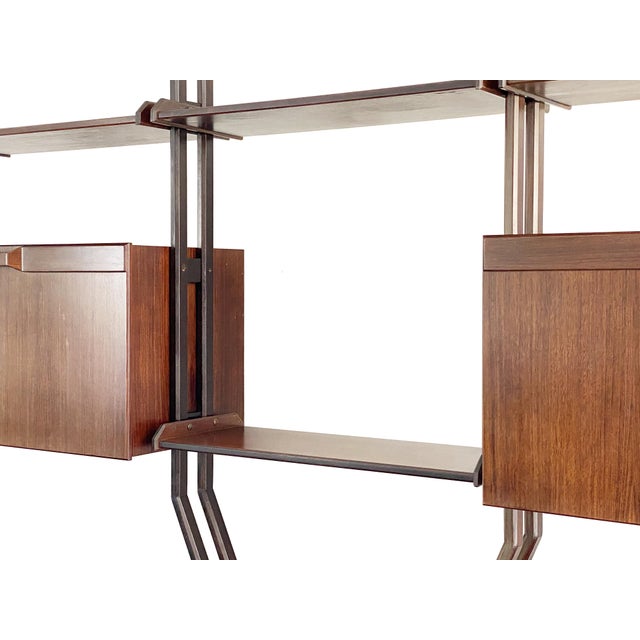 1960s Mid-Century Italian Modern Free-Standing Bookshelf in Wood and Brass, 1960s For Sale - Image 5 of 18