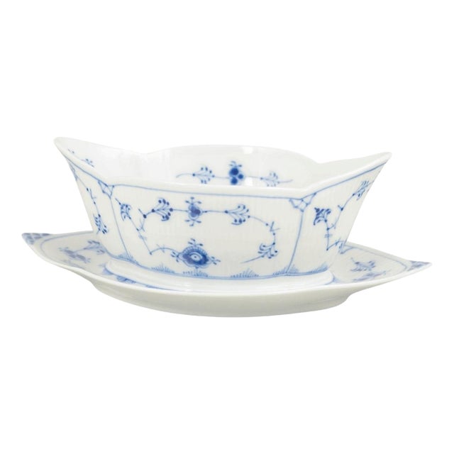 Blue Fluted Plain Sauce Boat with Fixed Stand from Royal Copenhagen, 1967 For Sale