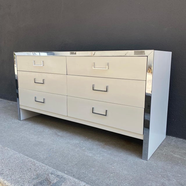 Mid-Century Modern 1970s Mid Century Modernist John Stuart for Michigan Furniture Co. Compact Dresser For Sale - Image 3 of 9